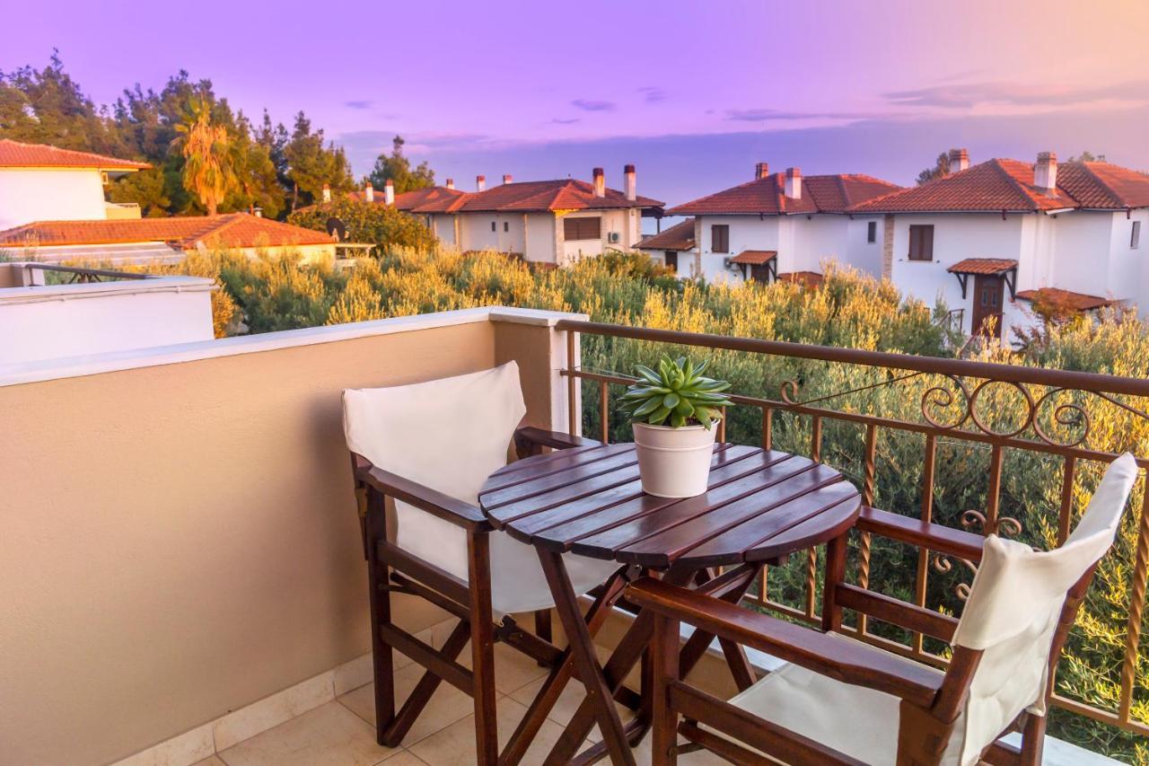 Evripidis Hotel Afytos Exterior foto