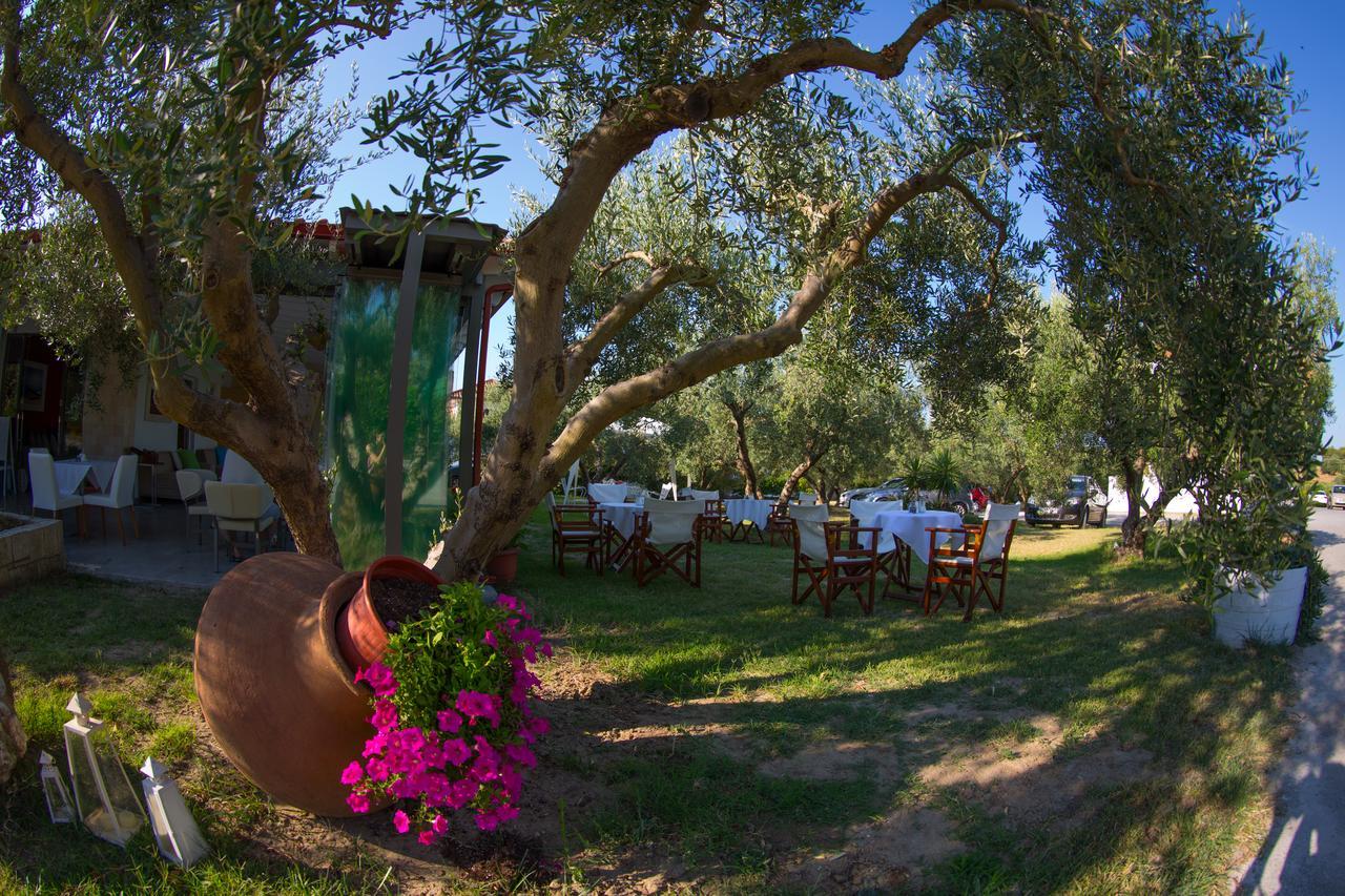 Evripidis Hotel Afytos Exterior foto